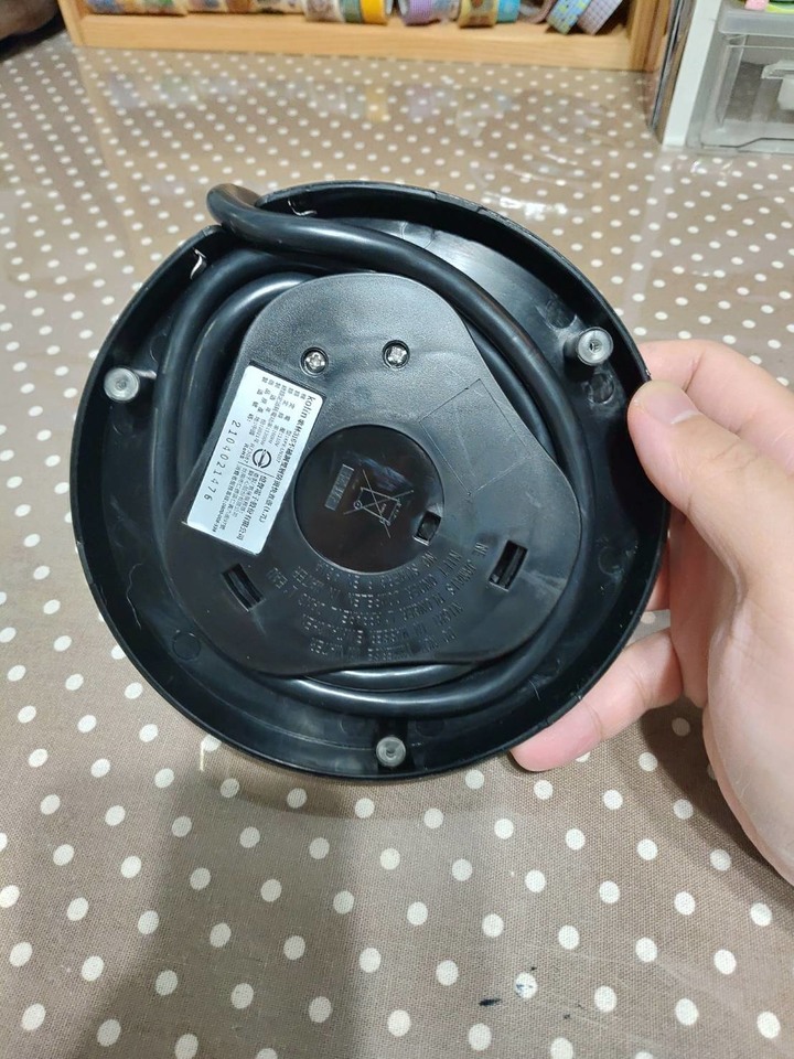 歌林 316不鏽鋼雙層防燙快煮壺(電熱壺) KPK-LN210+使用十幾天心得