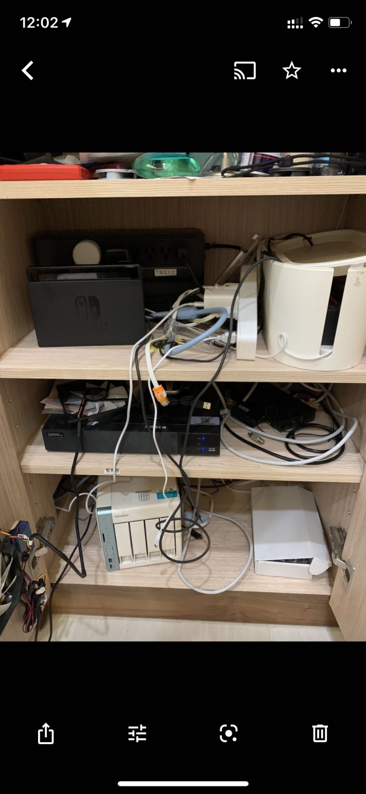 疫情關在家就是要整理弱電櫃啊,Unifi 簡易版全家桶分享 UDMP+USW-24-POE