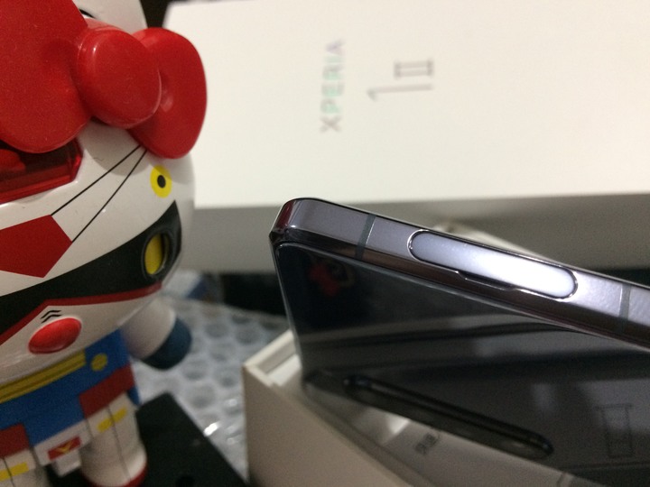 雖然Xperia 1iii即將上市但我還是選擇Xperia 1ii