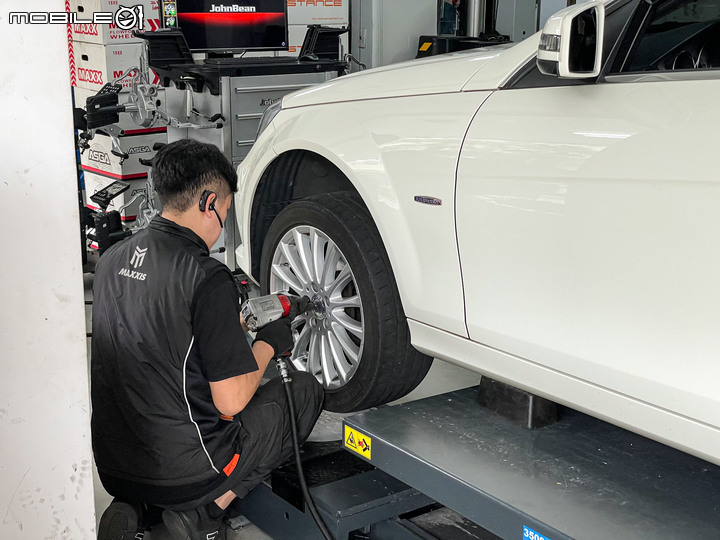 MAXXIS VS5 試胎體驗;表現全面、高C/P值運動型胎款!