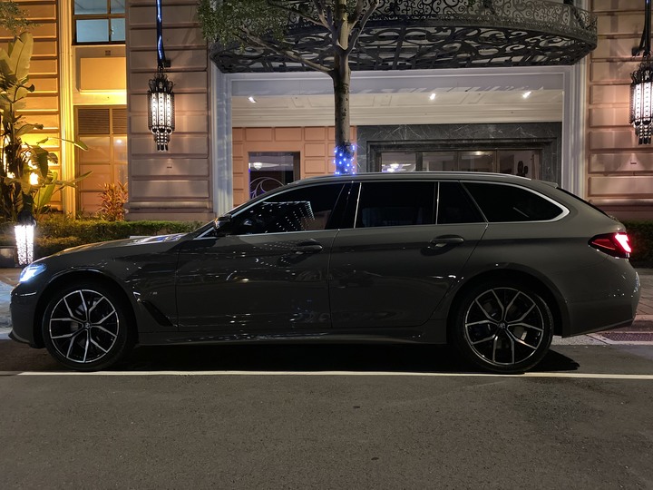 2021 BMW 520i Touring G31 C3E 簡易開箱分享文