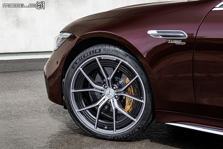 【海外新訊】強化內裝與懸吊,最速四門房車M-AMG GT 4 Door Coupe 2022年式發表