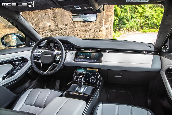 Land Rover Range Rover Evoque P250 R-Dynamic SE 新年式試駕|安全、科技一併升級!