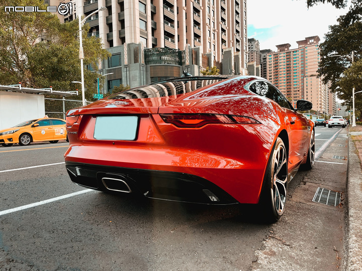 點我看大圖 今早不用點,Defender & F-Type 英式全餐P300雙開箱(亂入德式992)