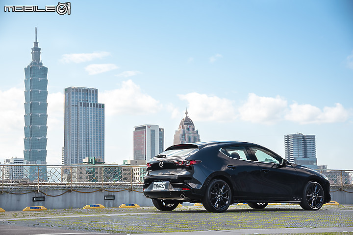 賽前分析 │ VW Golf八代與Mazda 3、Ford Focus、Toyota Corolla Sport、Skoda Octavia的紙上對決