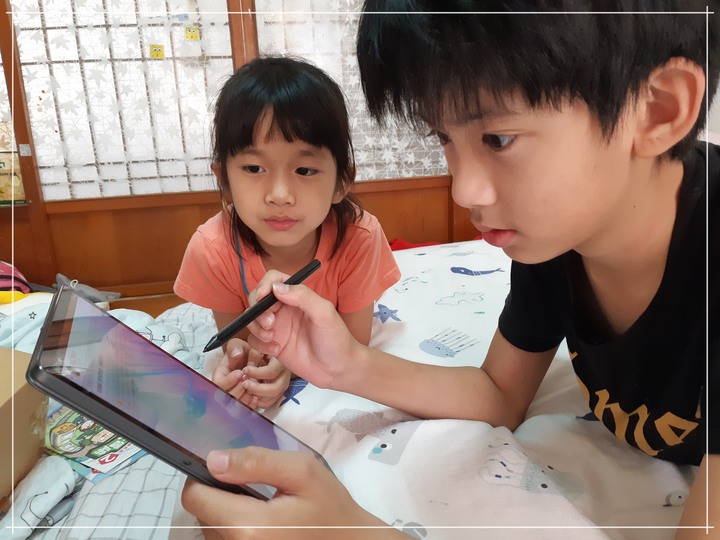 宅在家的好幫手!Lenovo Tab P11 Pro "孩子們的第一台類筆電平版“!
