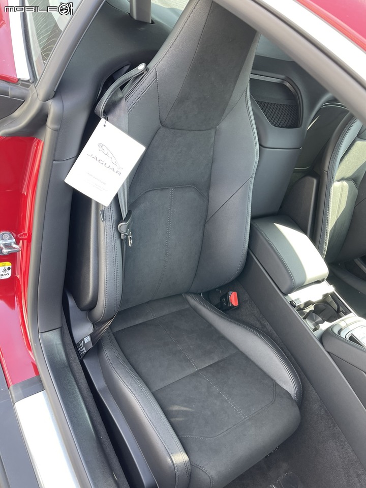 點我看大圖 今早不用點,Defender & F-Type 英式全餐P300雙開箱(亂入德式992)