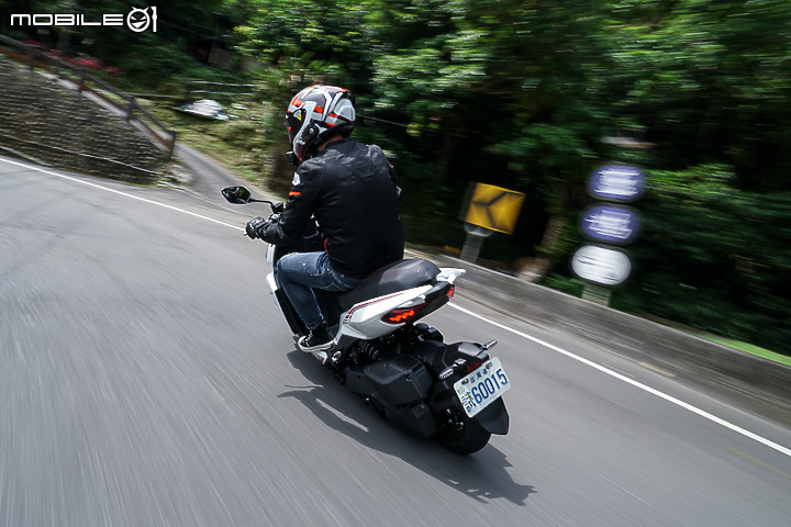 SYM DRG BT R-Edition 試駕|標配 TCS 循跡防滑 七期更有力