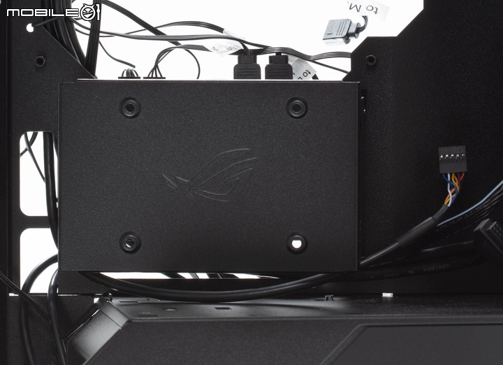 ROG Z11 電競機殼開箱試用 以斜向擺主機板真能提高性能?