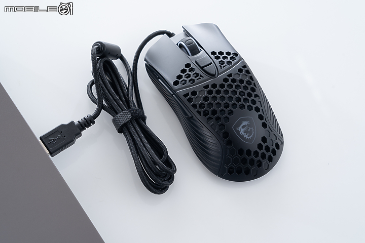 MSI Pulse GL66 科幻外型與絕佳效能的協奏曲
