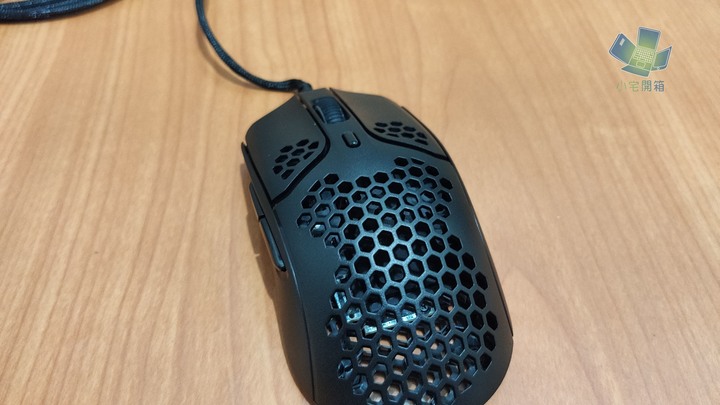 【小宅開箱】HyperX Pulsefire Haste 電競滑鼠 急速手感，讓你暢遊戰場