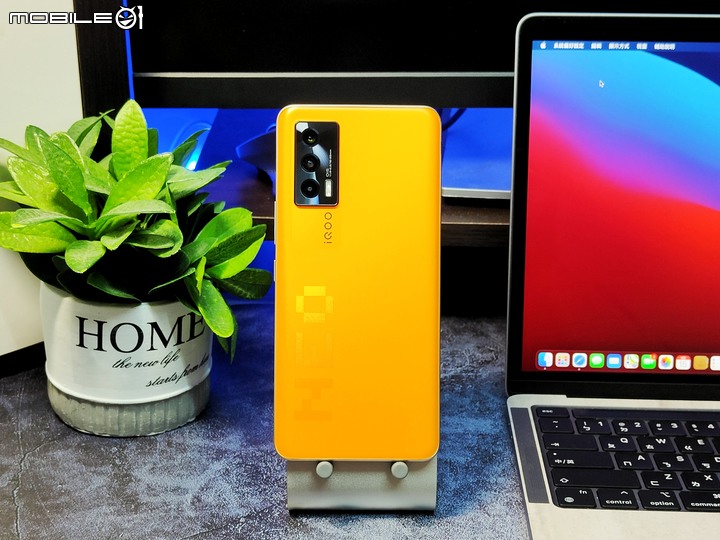 「 開箱 」Redmi K40、OPPO Find X3、iQOO Neo5 深度開箱 - SnapDragon 870手機對比