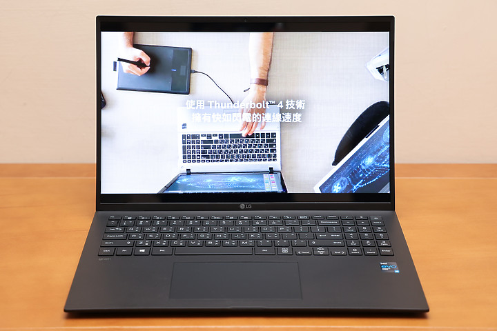 點我看大圖 Intel Evo 認證筆電 LG gram 16 上手輕體驗
