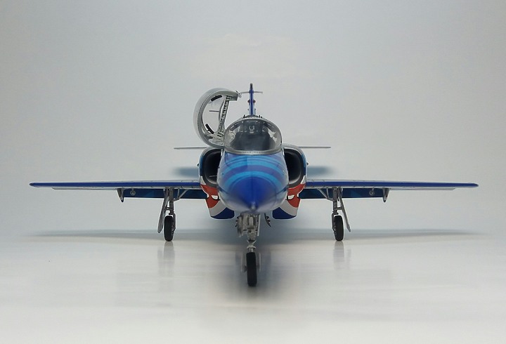 點我看大圖 FREEDOM 1/48 AT-3 自強號教練機