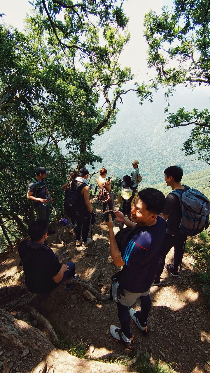 初心者的中級大霸尖山苗栗虎山