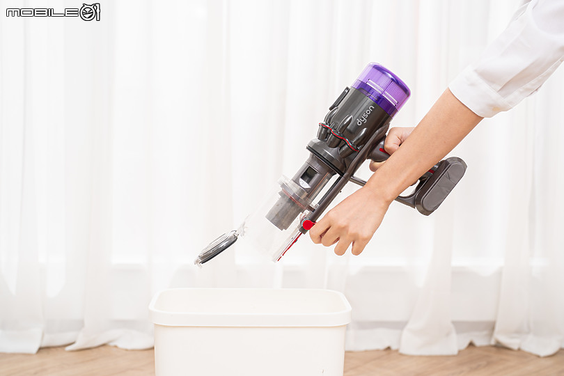【採訪】 Dyson Omni-glide 與 Micro 1.5kg 無線吸塵器正式發表 輕量靈巧與全新按鍵操控是最大亮點！