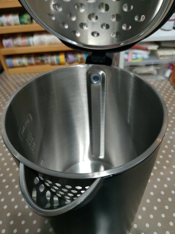 歌林 316不鏽鋼雙層防燙快煮壺(電熱壺) KPK-LN210+使用十幾天心得