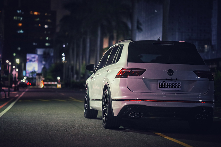 夜.. Tiguan R