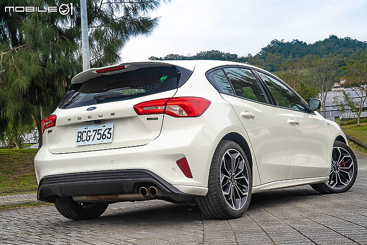 賽前分析 │ VW Golf八代與Mazda 3、Ford Focus、Toyota Corolla Sport、Skoda Octavia的紙上對決