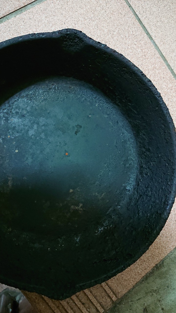 lodge鑄鐵鍋要如何恢復生鐵狀態
