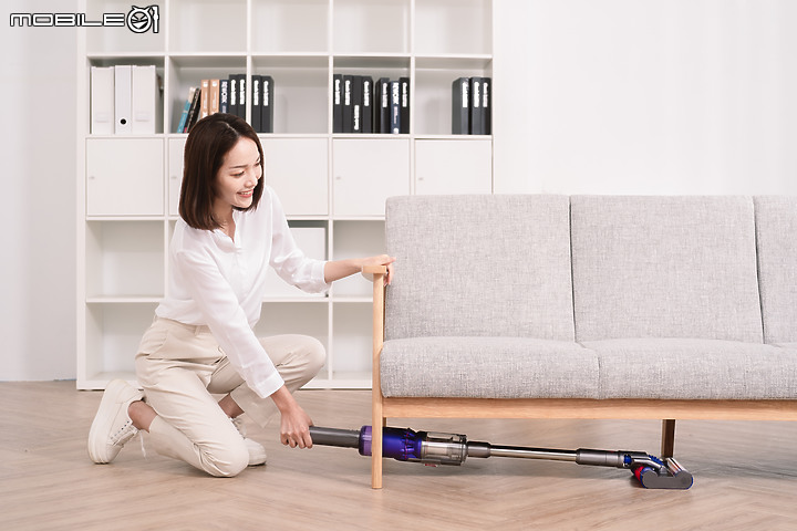 【採訪】 Dyson Omni-glide 與 Micro 1.5kg 無線吸塵器正式發表 輕量靈巧與全新按鍵操控是最大亮點！