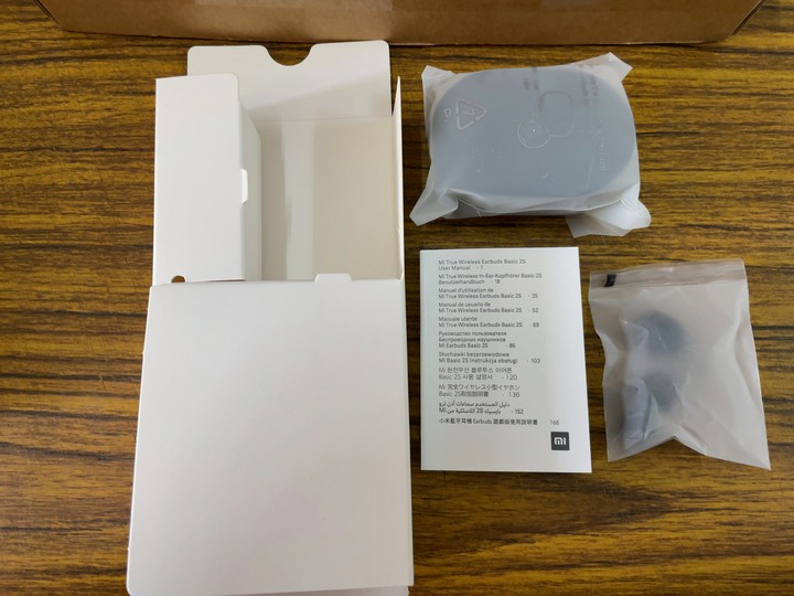 點我看大圖 小米 earbuds 遊戲版開箱