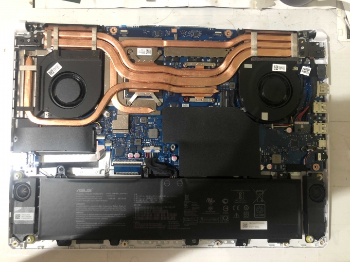 【開箱】騷里騷氣的天選二ASUS TUF Gaming A15 魔幻青開箱