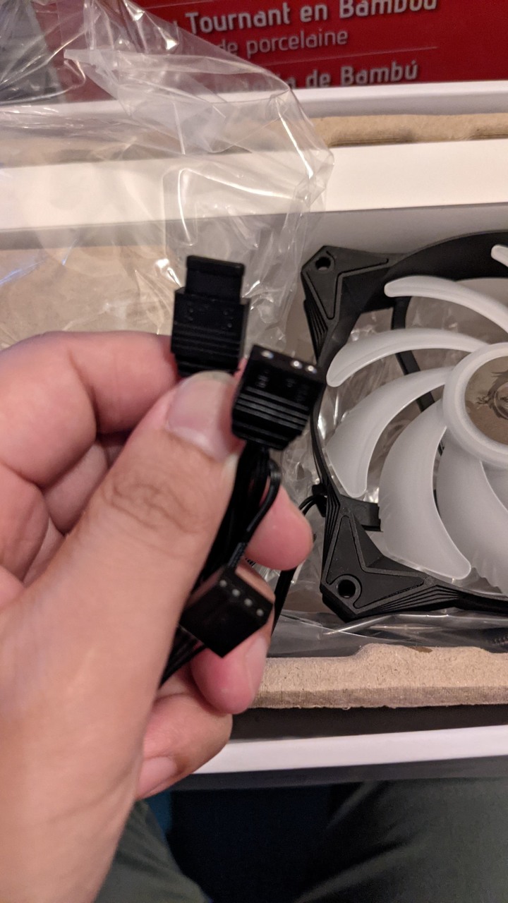 微星MSI MAG CoreLiquio 360R 簡易開箱 (更新 空冷利民TRUE Spirit 140 Power 單風扇水冷 MasterLiquid ML120L V2 RGB 雙風扇水冷 微星MAG CoreLiquio 240R 溫度測試對比) )