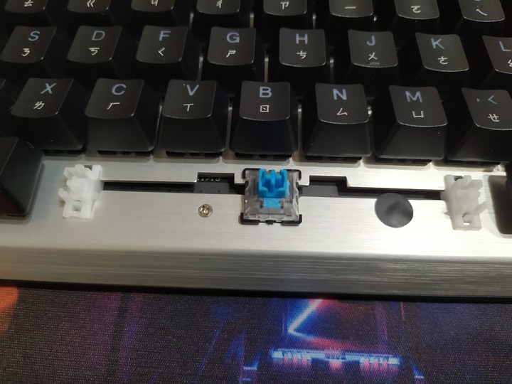Cooler Master CK351，低調簡約設計與貼心配置讓你遊戲不再慢半拍 !!!