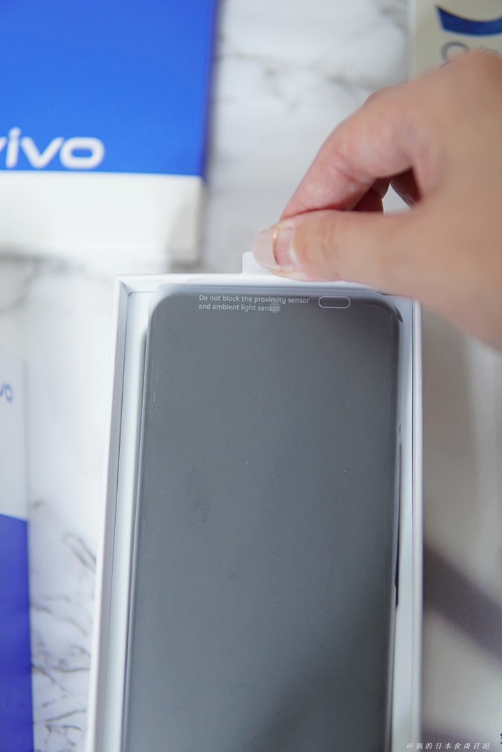 【開箱】vivo Y52 5G。「真人不露相」CP值超高的自拍、視訊美顏小工具