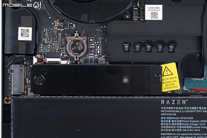 Razer Blade 15 Advanced with Thunderbolt 4 Chroma 薄型電競重磅效能