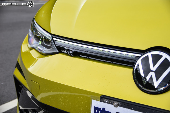 Volkswagen第8代Golf 280 eTSI R-Line 試駕;招牌菜色準備上桌!