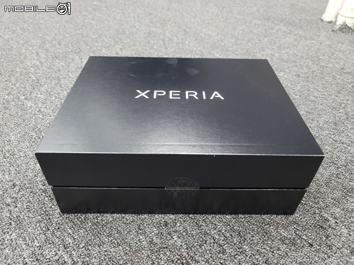 [開箱] Sony Xperia™ 1 III 霧紫/暮笙紫 預售好禮套裝 12GB/512GB 中國版