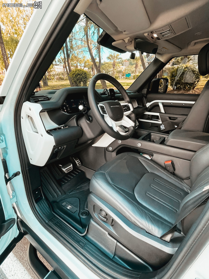 點我看大圖 今早不用點,Defender & F-Type 英式全餐P300雙開箱(亂入德式992)