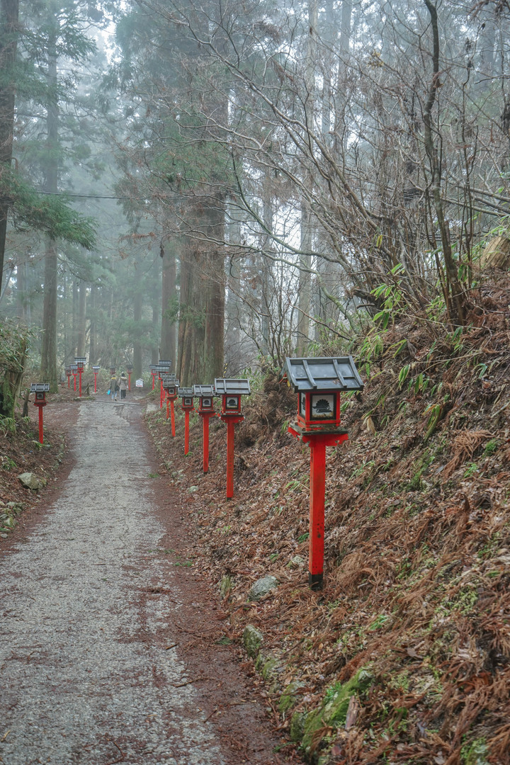 冬季漫步大阪最高山-金剛山葛木神社攻頂遊記