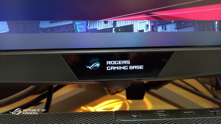 ROG PG32UQX - 4K 144Hz DSC Mini LED HDR顯示器之王(簡單開箱-圖文多)