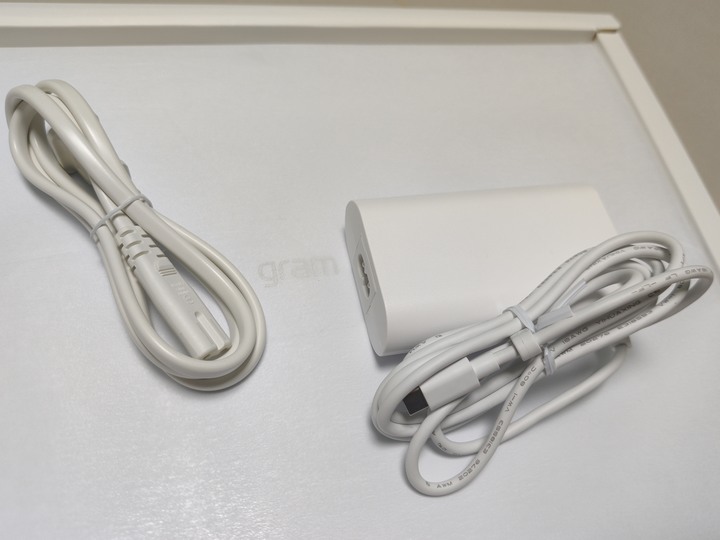世界最輕薄の軍規筆電!LG gram 16吋筆電,高續航力滿足玩家需求~