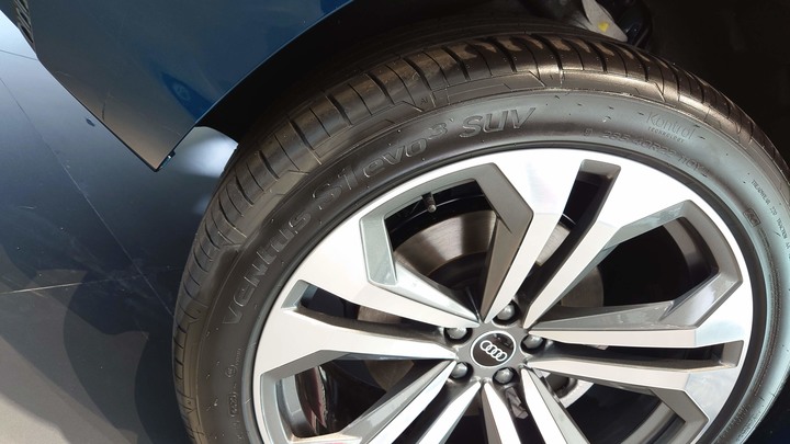 [開箱/圖多/詳介] Audi Q8 55 TFSI quattro S line