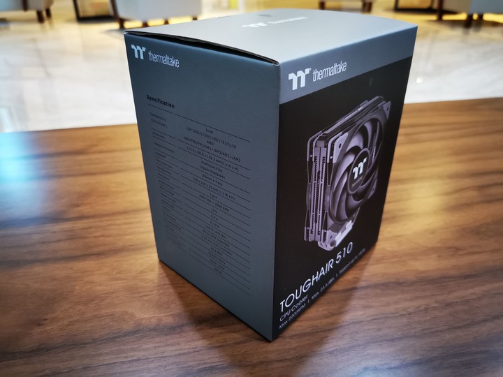 【開箱】玻璃櫃中的散熱巨獸!鋼影TOUGHAIR 510 CPU塔扇氣冷散熱器與TG-30散熱膏