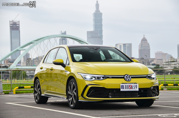 Volkswagen第8代Golf 280 eTSI R-Line 試駕;招牌菜色準備上桌!