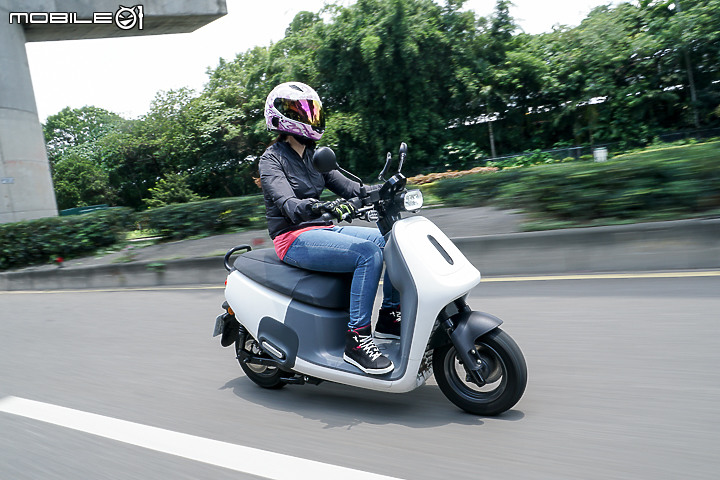 Gogoro VIVA MIX Keyless 鏈條版試駕|入門電動車中的超值選擇