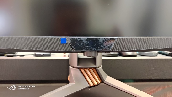 ROG PG32UQX - 4K 144Hz DSC Mini LED HDR顯示器之王(簡單開箱-圖文多)