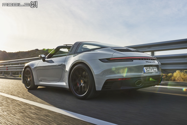 【海外新訊】Porsche推出992世代911 GTS車型,動力提升、變速箱提供八速PDK與七速手排兩種選擇!
