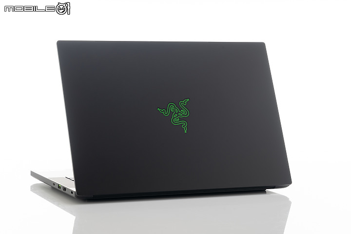 Razer Blade 14 測試報告 最強靈刃強勢回歸!