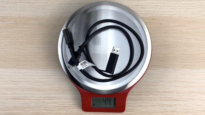 點我看大圖 天下哪有這麼好的事,能讓你左右逢源?OWC Envoy Pro FX,雙協議 Thunderbolt + USB 外接 SSD。