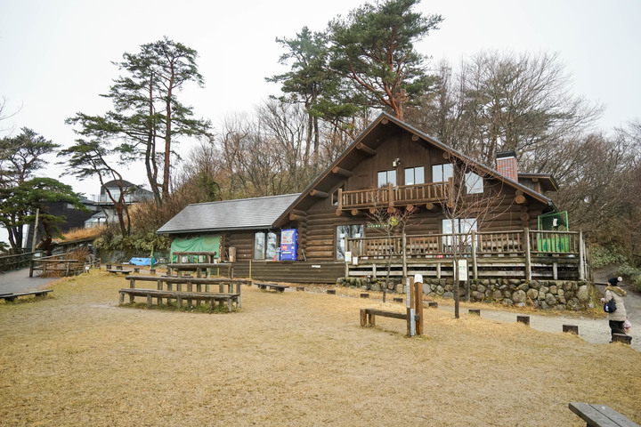 冬季漫步大阪最高山-金剛山葛木神社攻頂遊記