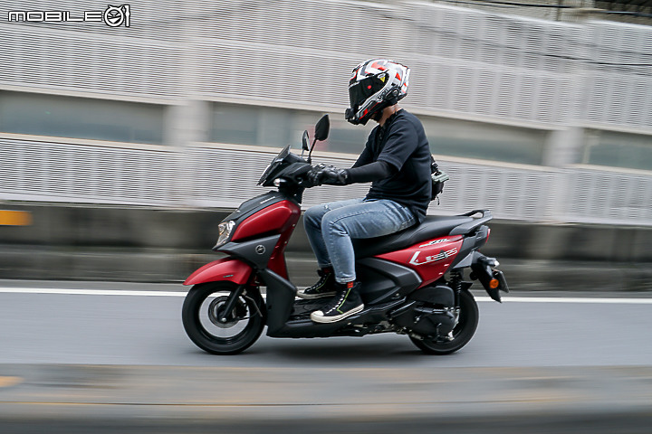 YAMAHA CYGNUS RAY-ZR 125 試駕｜印度旗艦登台 舒適取勝