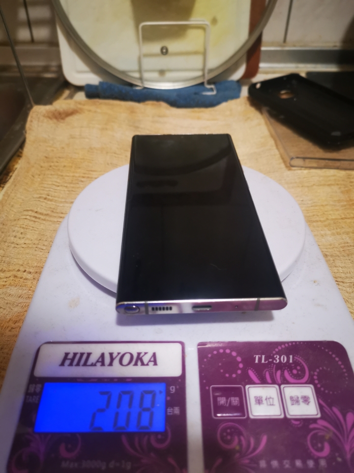 mate20pro重量與原廠標示不同？
