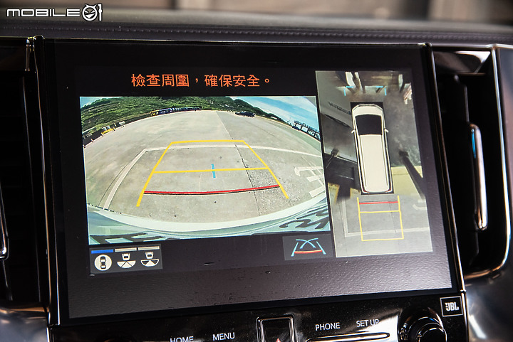 Toyota Alphard 新年式試駕|電子後視鏡加持、表現更臻完美!