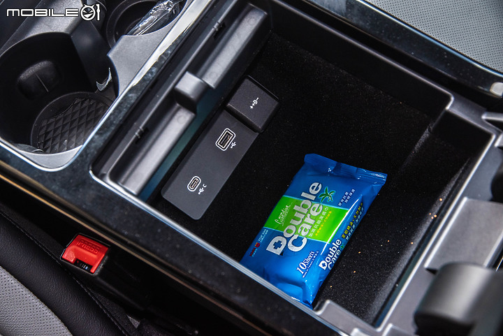 Land Rover Range Rover Evoque P250 R-Dynamic SE 新年式試駕|安全、科技一併升級!